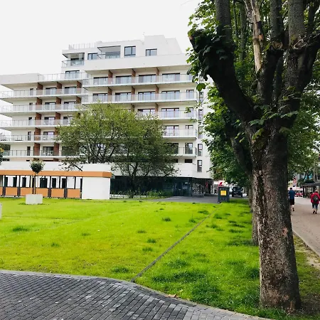 Aquamarina Prima - - Free Garage דירה *