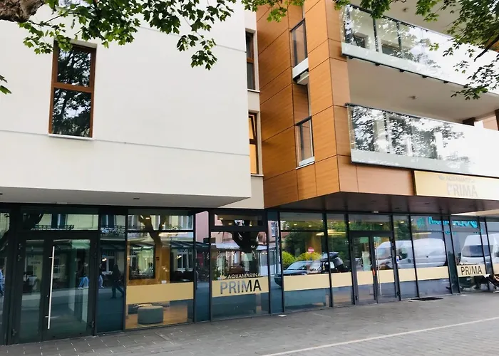 Aquamarina Prima - - Free Garage