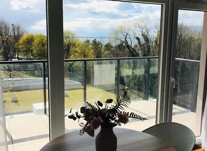 Aquamarina Prima - - Free Garage *